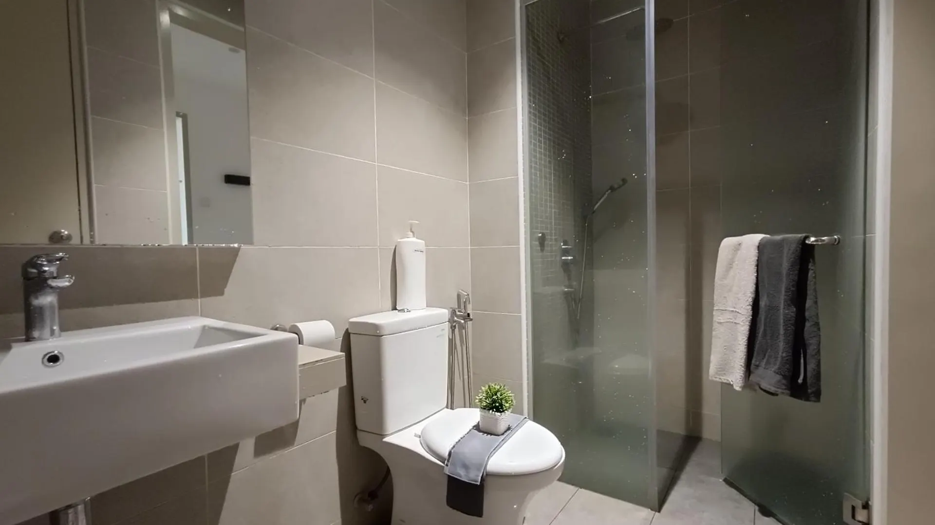 Apartament Baliresidenc Sea View 2-6 Pax Waterpark Netflix 5Minjonker Melaka